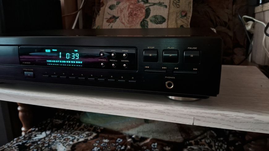Marantz CD-53 Compact Disc Player 1053 фото