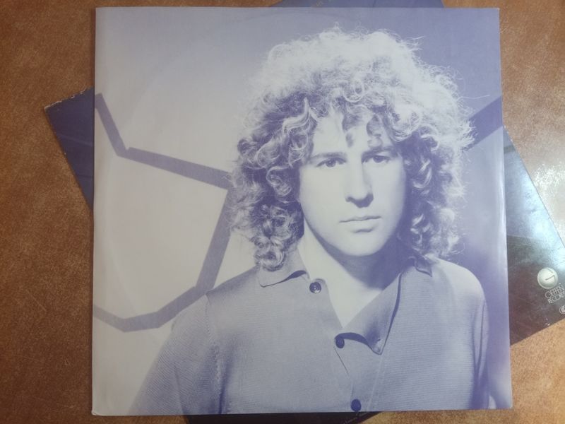 Sammy Hagar &ndash; Standing Hampton 90313 фото
