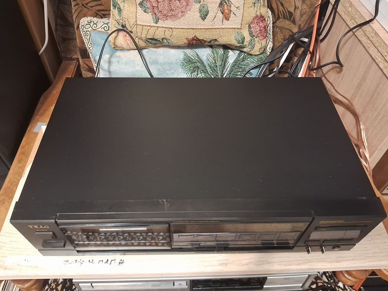 Teac V-770 1038 фото