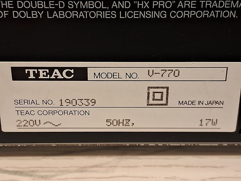 Teac V-770 1038 фото