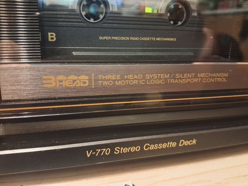 Teac V-770 1038 фото