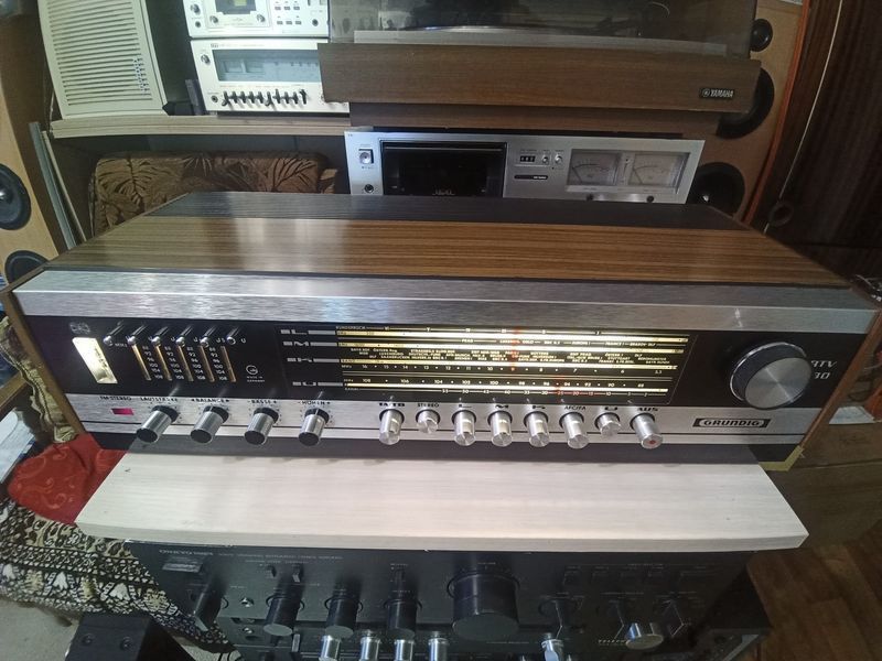 Grundig RTV 380 1057 фото