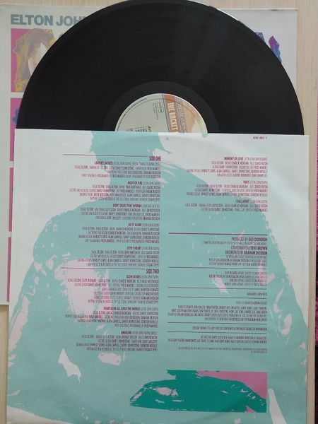 Elton John &ndash; Leather Jackets 90396 фото