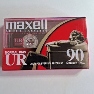Maxell UR90 70018 фото