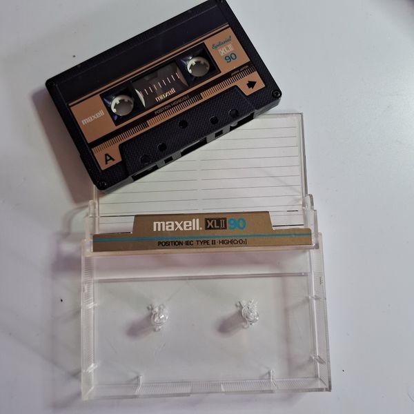 MAXELL XLII 90 70015 фото